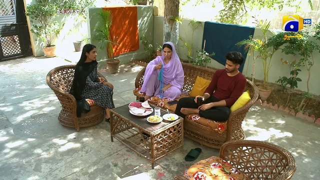 Girhein Episode 03 - [Eng Sub] - Haris Waheed - Sehar Afzal - Hashaam Khan - 25th September 2024