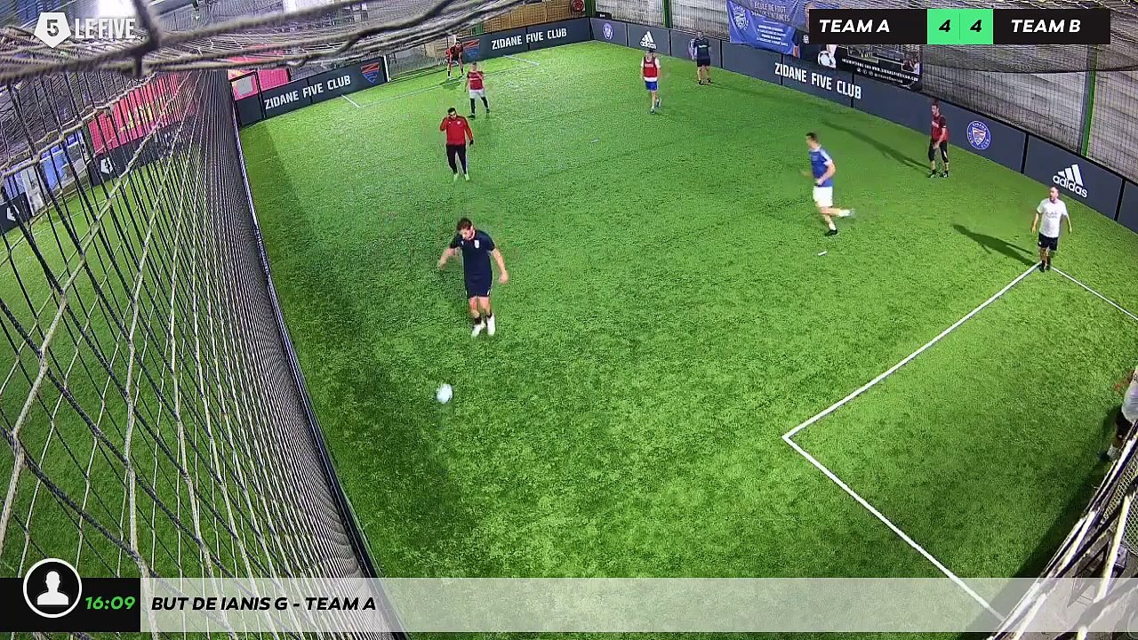 But de Ianis G - Team A