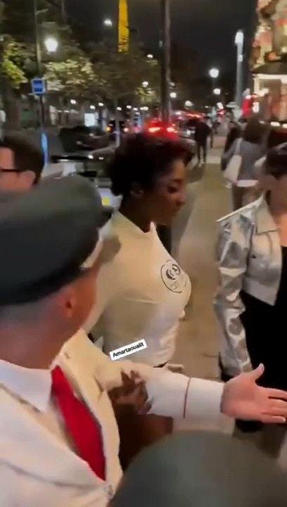 Aya Nakamura met une culotte et vole la vedette à une soirée organisée par Beyoncé (VIDEO)