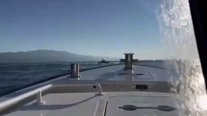 Yunanistan Sahil Güvenlik Bodrum açıklarından uzaklaştırıldı