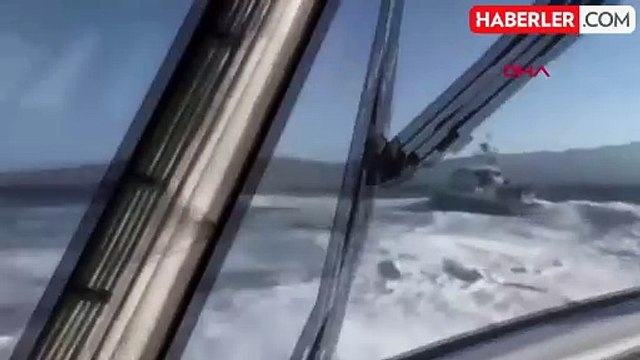 Yunan unsurları taciz ateşi açtı, sahil güvenliği görünce böyle kaçtı