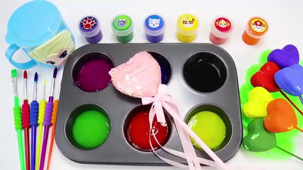 Making lollipop candy with slim
