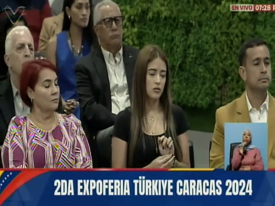 Pdte. Nicolás Maduro: Nuestras delegaciones han sentido el amor del pueblo turco por Venezuela