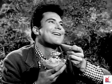 1960s Kellogg's Corn flakes - Nancy Kulp & Max Baer cast TV commercial