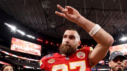 Reid & Mahomes defend Kelce despite tough start to NFL season