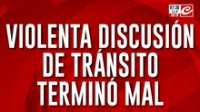 Tremendo video: atropelló a ciclista, intentó escapar y terminó chocando a un automóvil estacionado