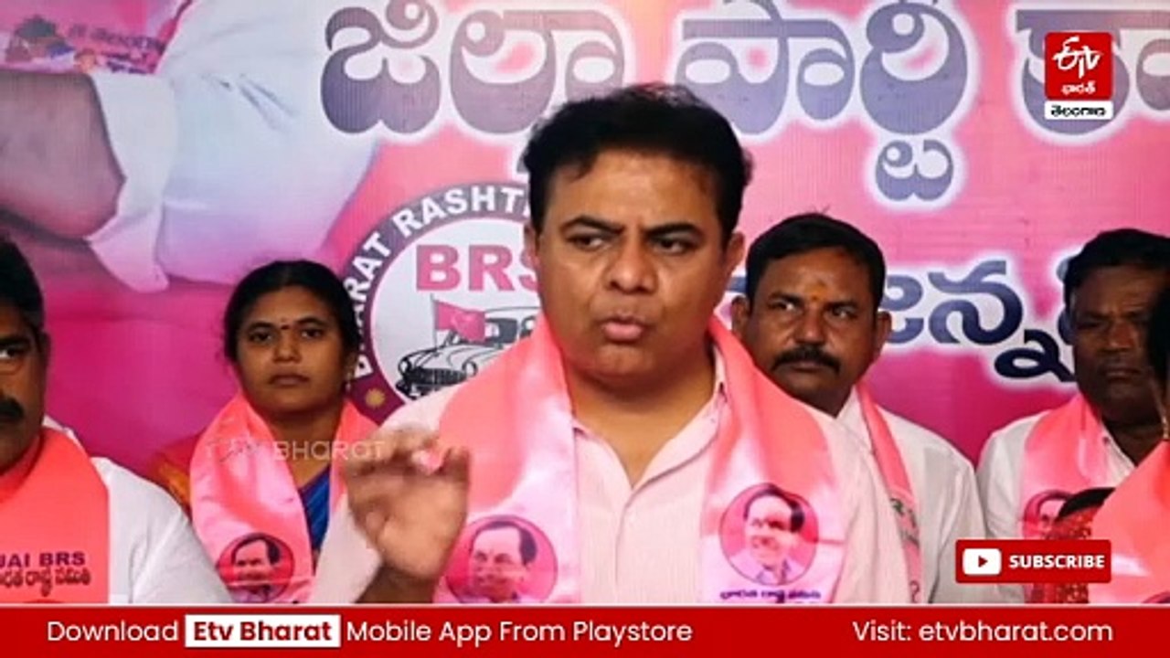 సిరిసిల్ల నేతన్నల తరఫున పోరాటానికి సిద్ధం : కేటీఆర్​