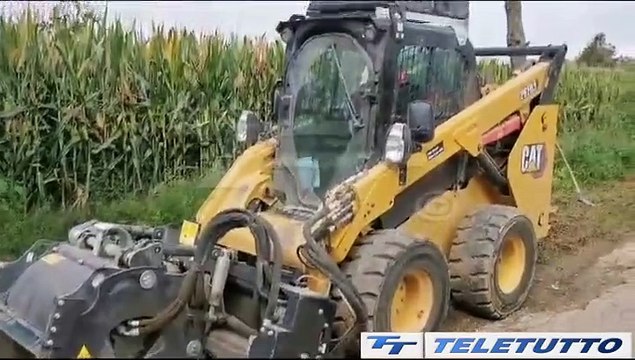Video News - Castrezzato, morto l'operaio finito sotto il bobcat
