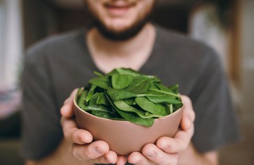 Eating spinach can add spice to a man's sex life
