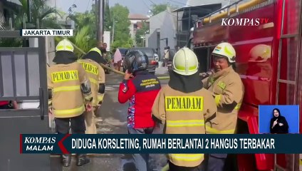 Diduga Korsleting, Rumah Berlantai 2 di Duren Sawit Hangus Terbakar