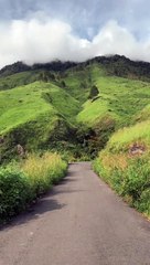 Absen dulu yang udah pernah lewat dari jalan ini ☝️ - Trip Danau Toba DM or WA 081930336617 #danautoba #tripdanautoba