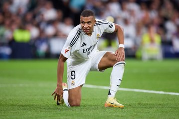 He's back! Mbappé is back training with Real Madrid and continues to score amazing goals