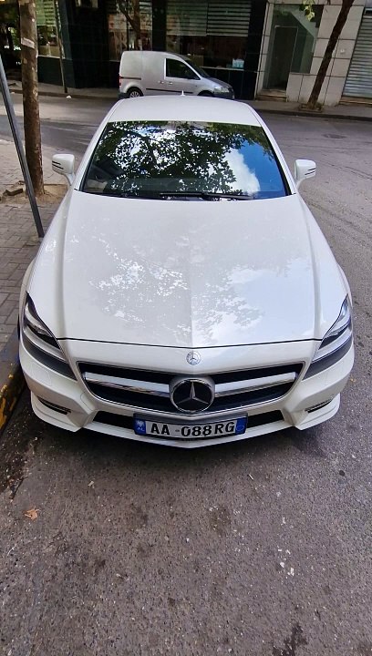 White Cls