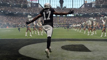 Raiders Unlikely to Trade Davante Adams Despite Rumors