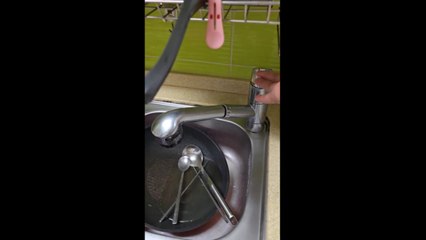 전북 김제 일부세대 '단수'..."노후배관 교체 작업" / YTN