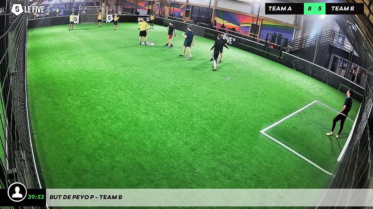 But de Peyo P - Team B