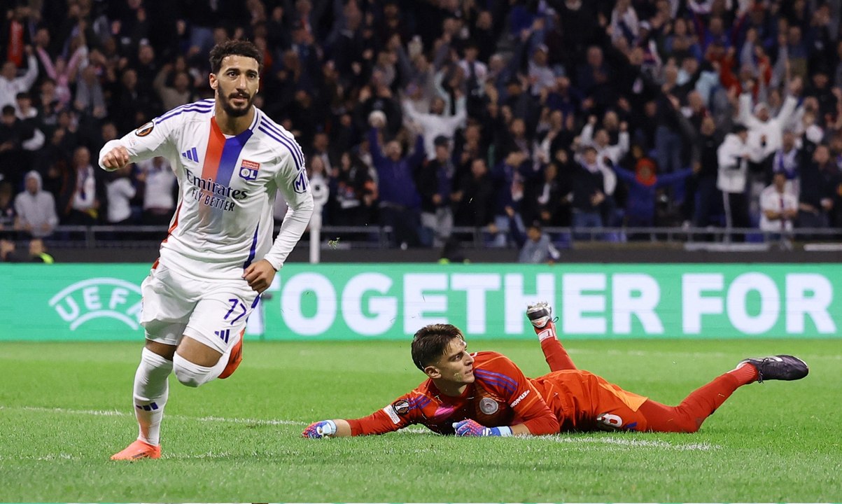 Lyon 2-0 Olympiacos - Highlights