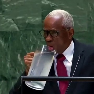 Haiti liderinin BM kürsüsünde yaptığı hareket gündem oldu