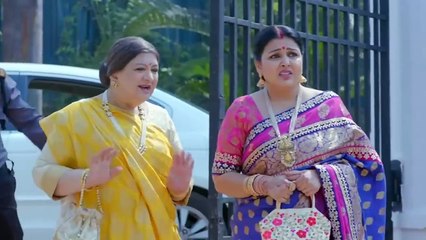 14. Naati Pinky (Ki Lambi Love Story), en español