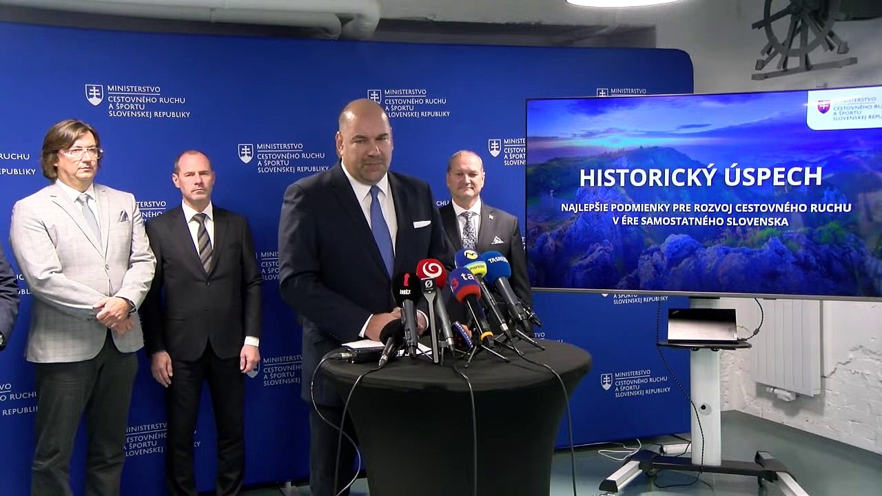 ZÁZNAM: Gastrosektor aj ubytovanie budú v päťpercentnej sadzbe DPH