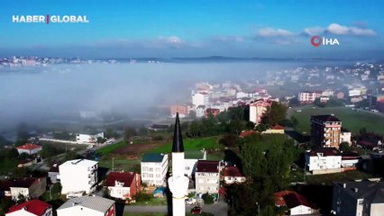 İstanbul'da sis kartpostallık görüntüler oluşturdu