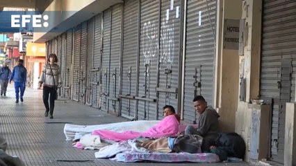 La pobreza urbana en Argentina sube al 53%