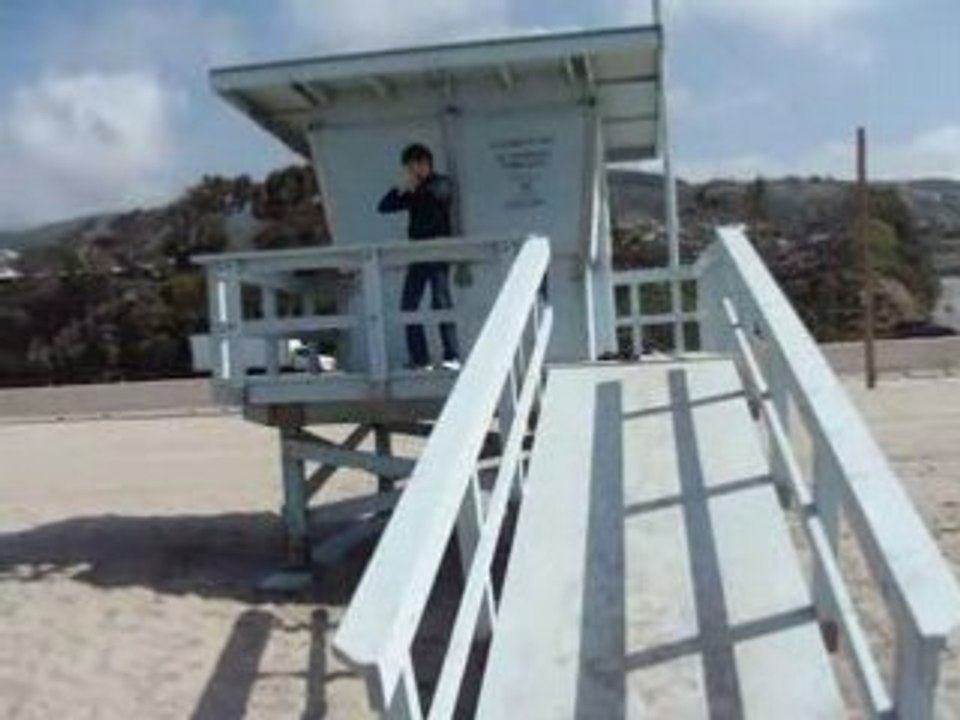 Fayze sur la plage de malibu dans les maison d gard cote