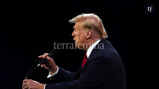 J'aime les femmes, je veux qu'elles soient heureuses, qu'elles ne pensent plus à l'avortement , promet Donald Trump lors d'un discours lunaire