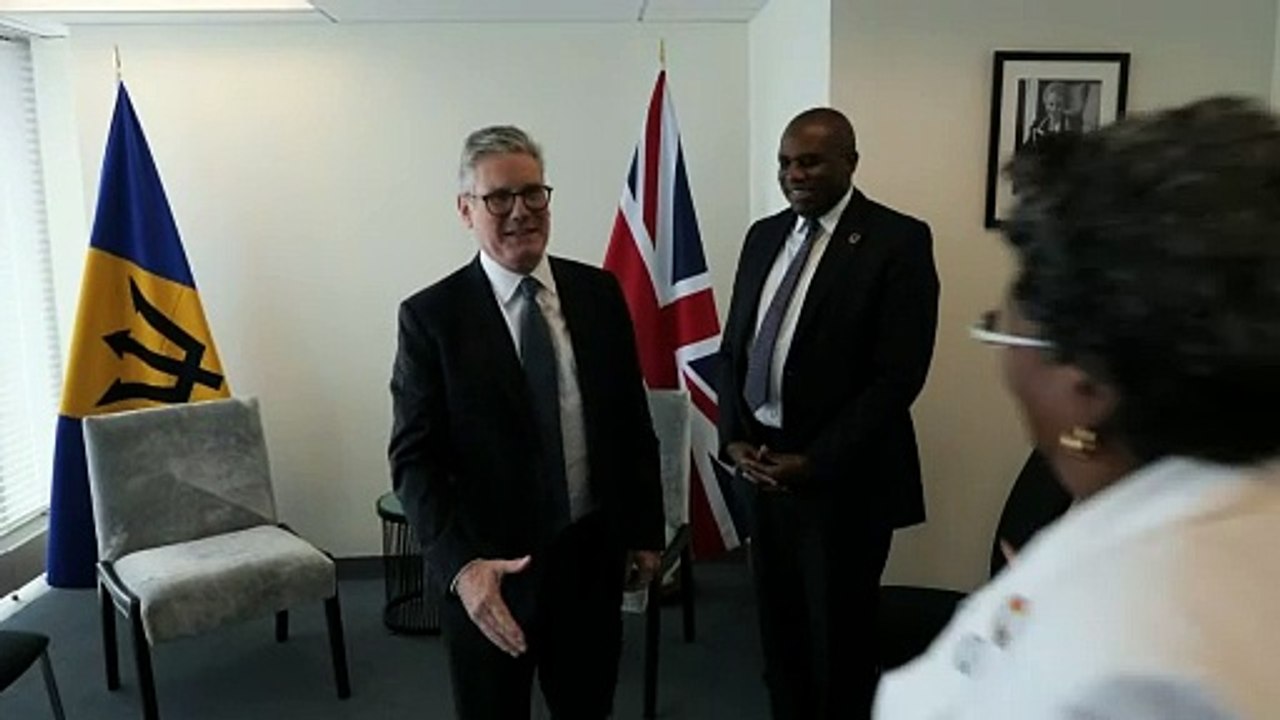 Keir Starmer holds bilat with Barbados PM