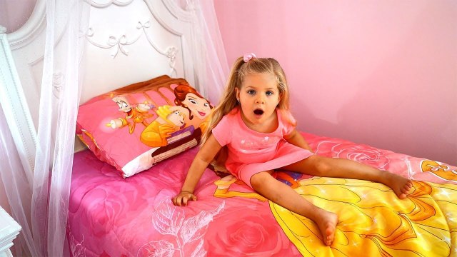 Диана устала и хочет СПАТЬ - Diana wants to sleep