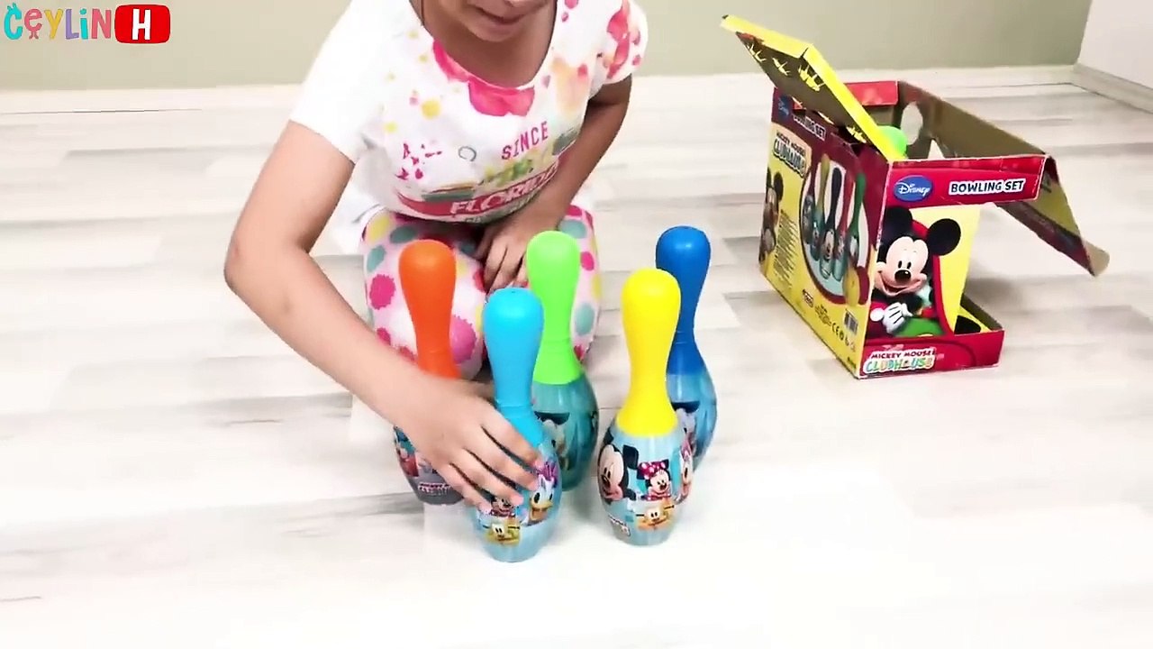 Ceylin & Skye - Colorful Ball Pool Comptines Et Chansons Kinderlieder Canzoni per bambini Kids Songs