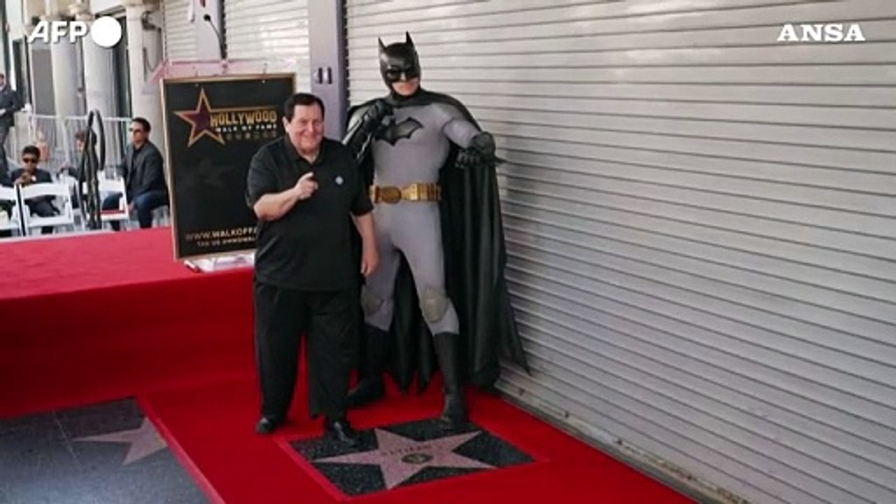 Batman riceve la stella sulla Walk of Fame di Hollywood