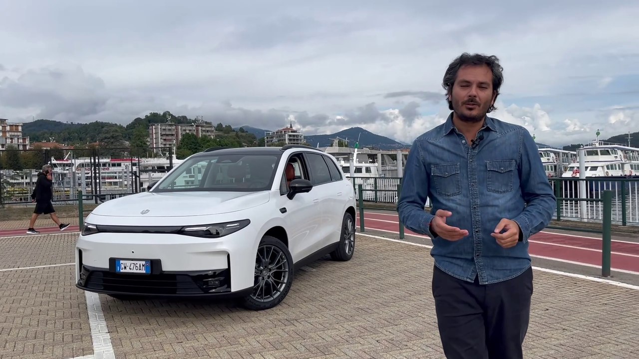 Un journaliste s'envole avec une Chinoise : Leapmotor C10