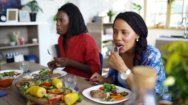 Descubra os segredos para uma pele radiante por Camilla Groppo