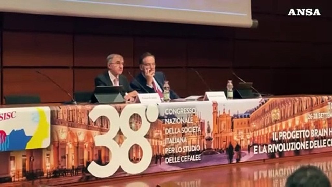 Cura emicrania, efficace lo switch tra anticorpi monoclonali