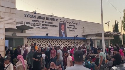 "레바논 난민 사흘간 3만 명 이상 시리아로 피난...5백 개 대피소 운영" / YTN