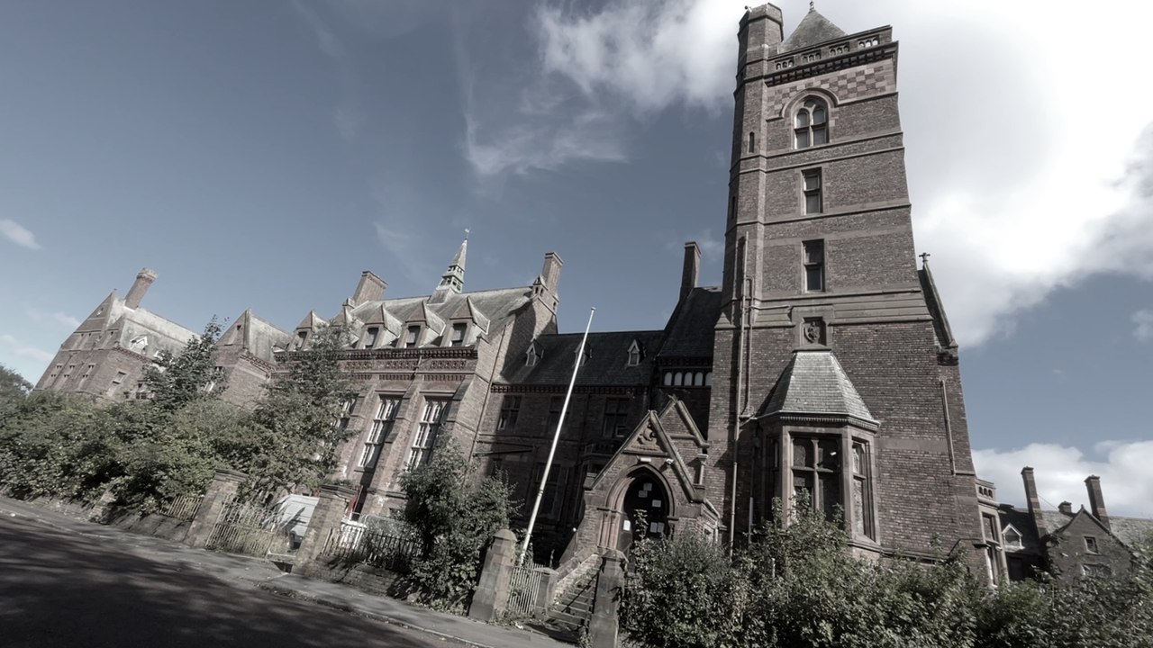 I take you inside haunted and abandoned Newsham Park Hospital ahead of Halloween horror experience