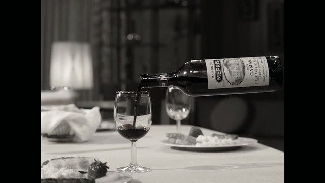 Bande-annonce de WandaVision / Elizabeth Olsen saoulée par les fonds verts dans les films Marvel ?