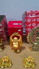 good luck gifts like laughing buddha, ganeshji, Bhudhdh