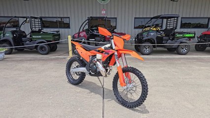2025 KTM 300 XC WALK-AROUND