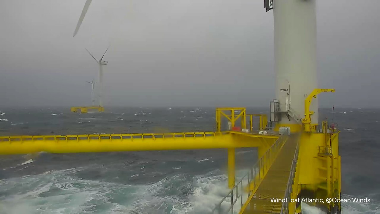 Parque eólico marino flotante WindFloat Atlantic, de Ocean Winds, frente a la costa de Portugal