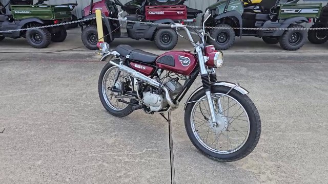 1968 KAWASAKI ROAD RUNNER 120 SS RETRO-REWIND WALK-AROUND