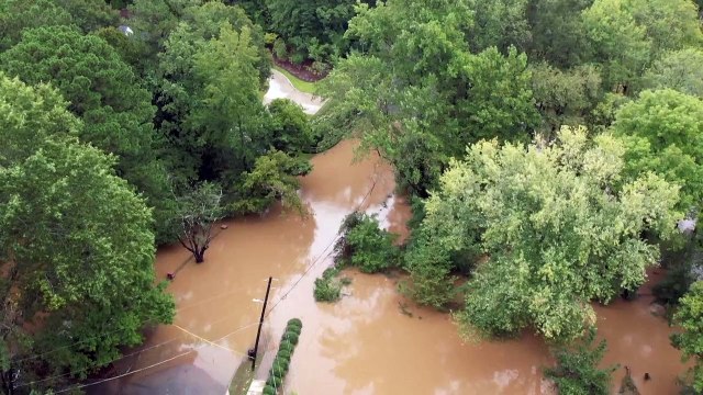 Furacão Helene deixa dezenas de mortos e provoca inundações 'catastróficas' nos EUA