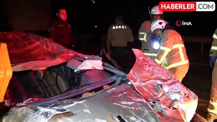 Kırıkkale'de Kontrolden Çıkan Otomobil, Karşı Şeride Geçerek Sürüklendi: 2 Yaralı