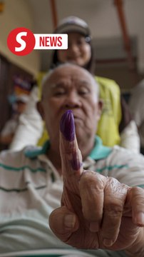 Mahkota polls: Voters stream to polling centres to cast ballots, turnout at 16.56%