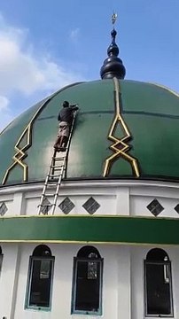 Begini Cara Memperbaiki Kubah Masjid Yang Bocor dan Rembes Dengan Menggunakan Aspal Cair