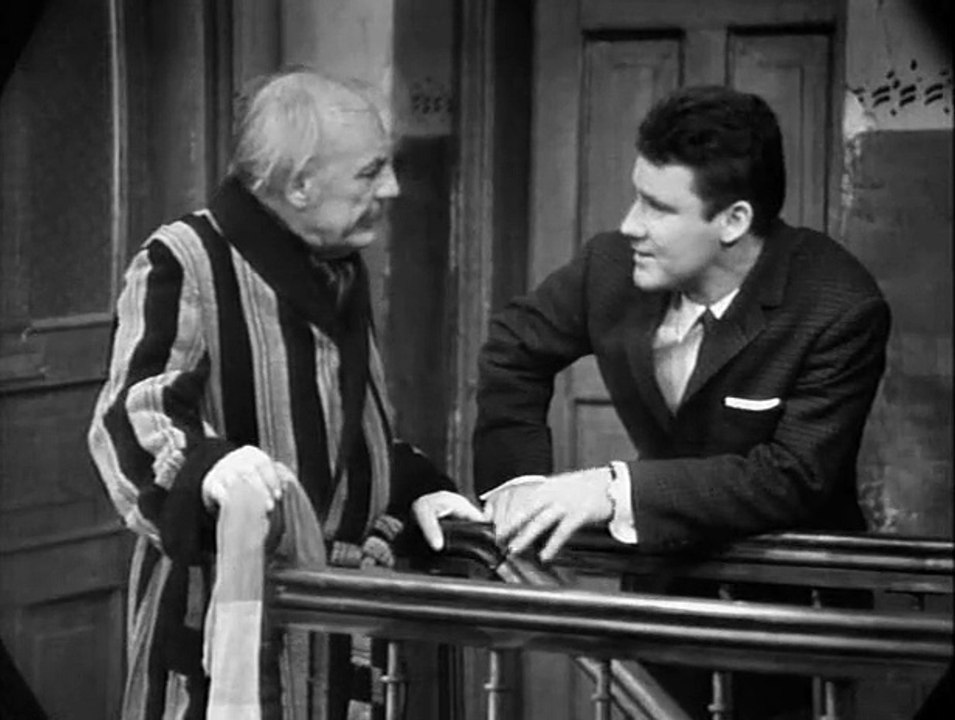 Ohnsork Theater-Tratsch im Treppenhaus