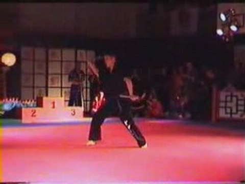 Tomasz Libner-IV Puchar Polski 2002.Kata Nunchaku