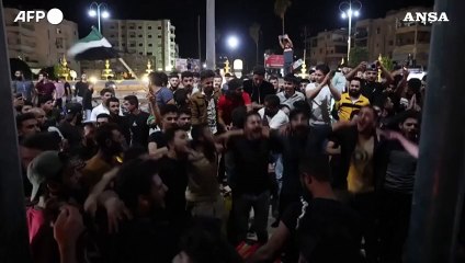 Siria, a Idlib si festeggia per la morte di Nasrallah