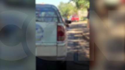 Internauta flagra pessoa espalhando santinhos de candidata a vereadora de forma irregular em Cascavel